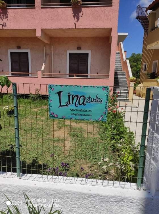 Lina Studios Mesongi Exterior photo